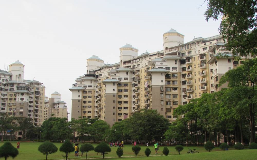 2 bhk rent in NRI complex on palm Beach Road